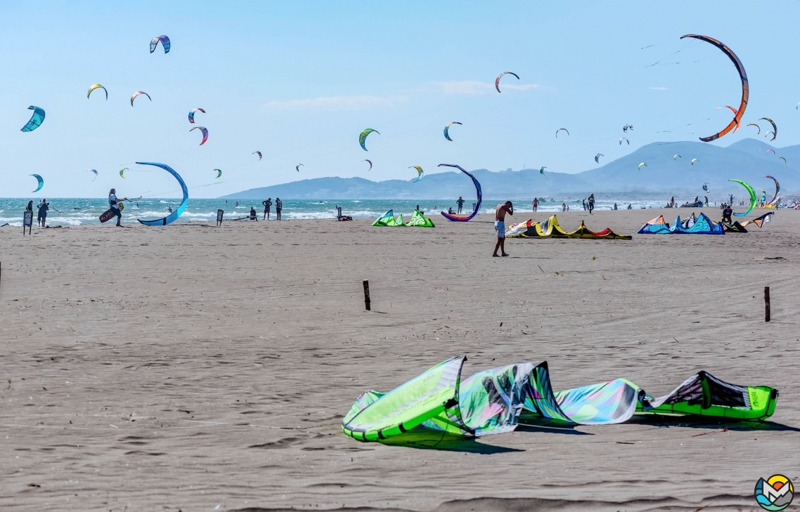 Kitesurf School on the Long Beach, Ulcinj, Montenegro